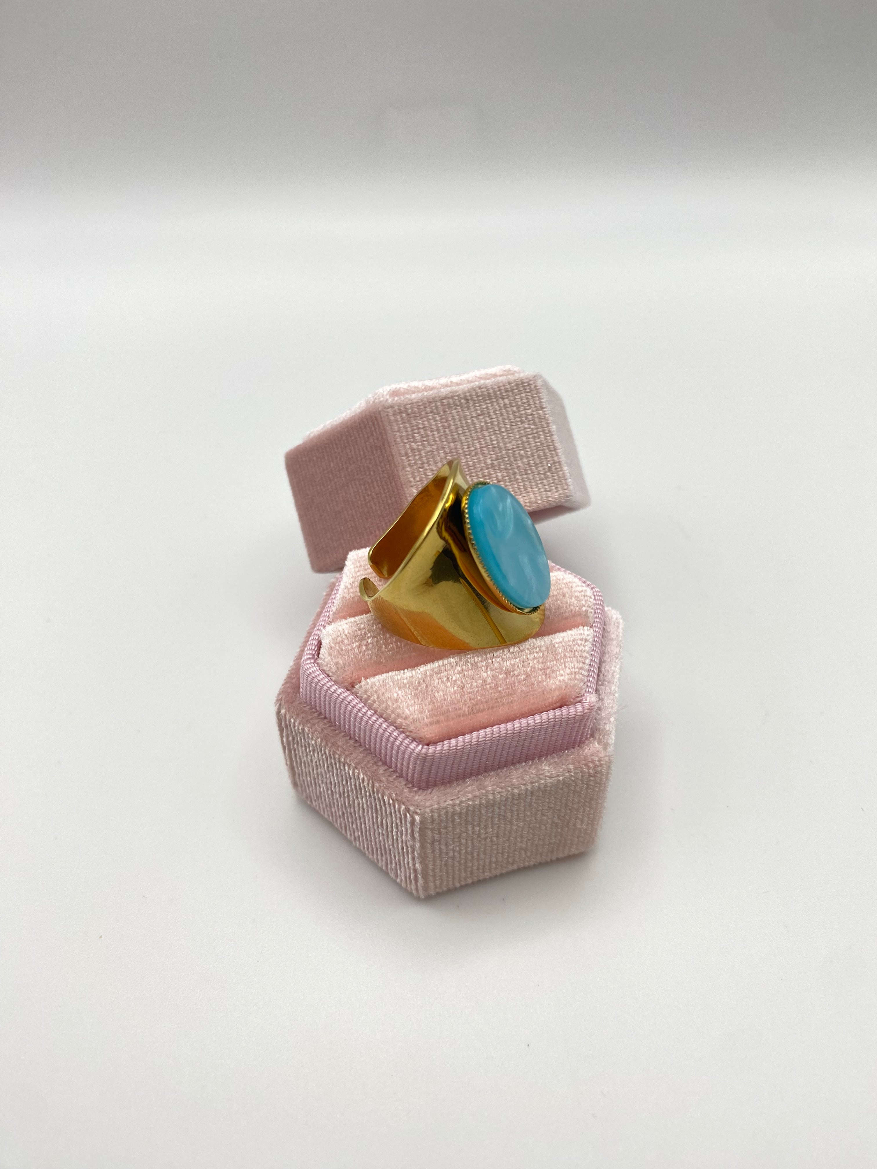 Anello Luxor