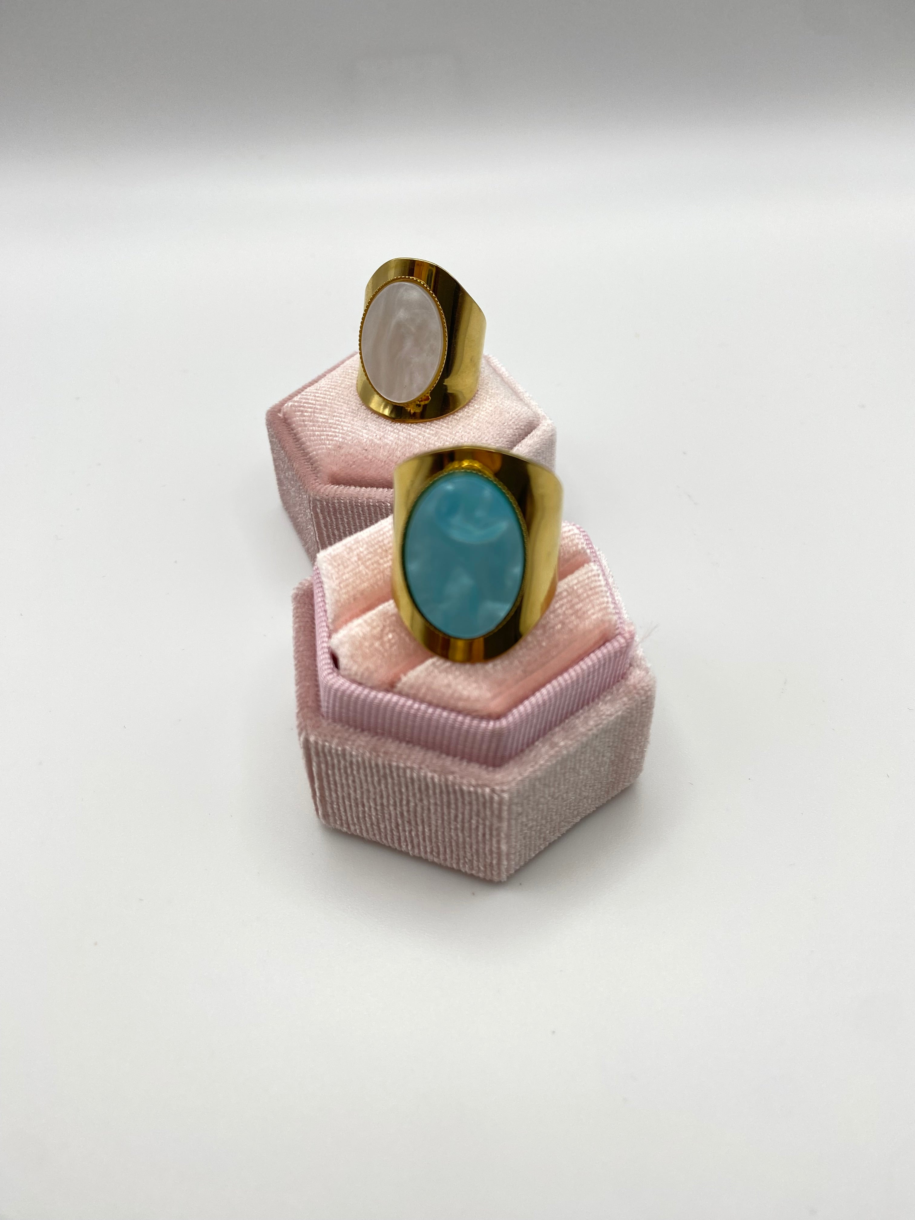 Anello Luxor